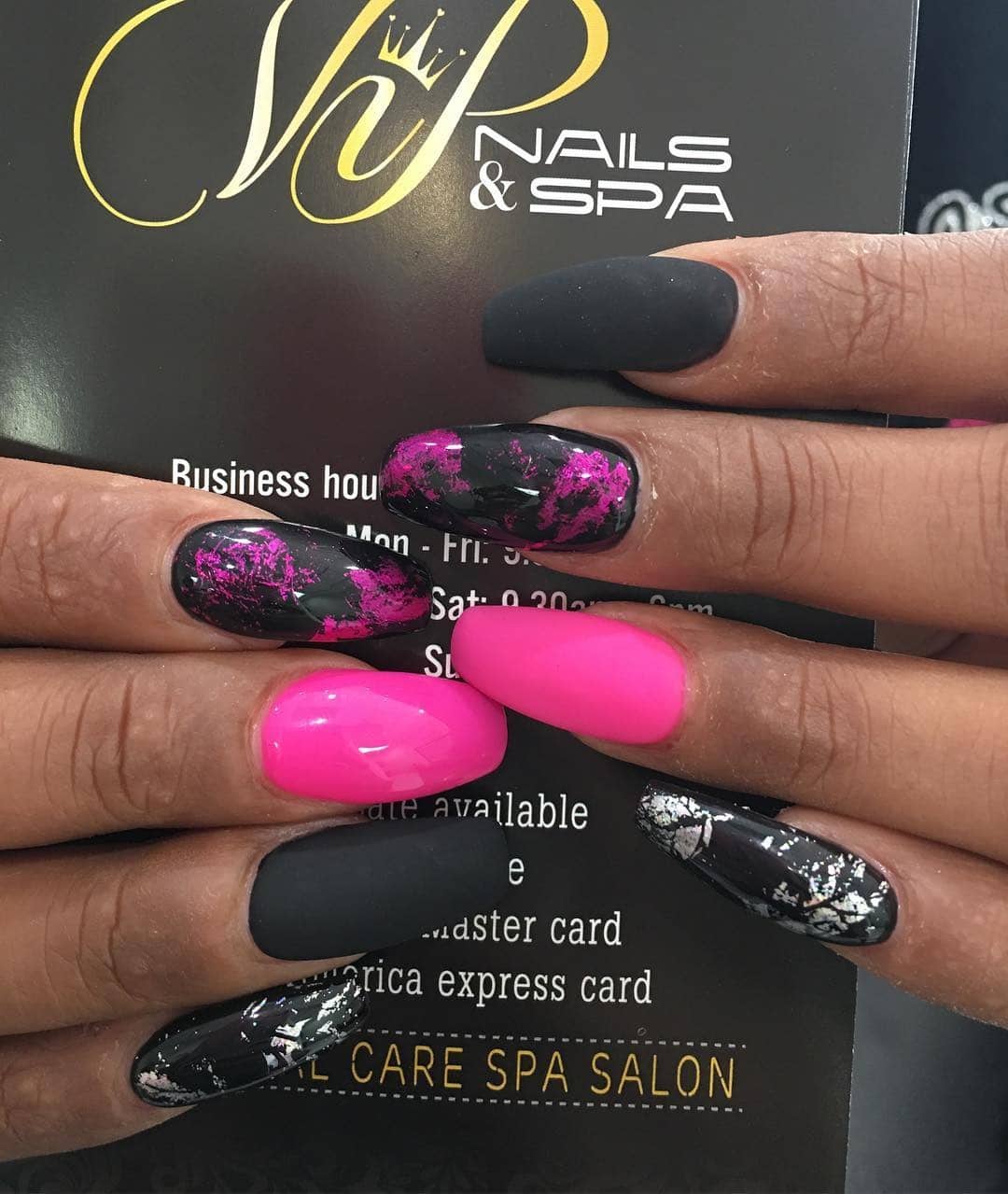 20. Mixed Texture Pink and Black Foil - hot pink and black nail ideas