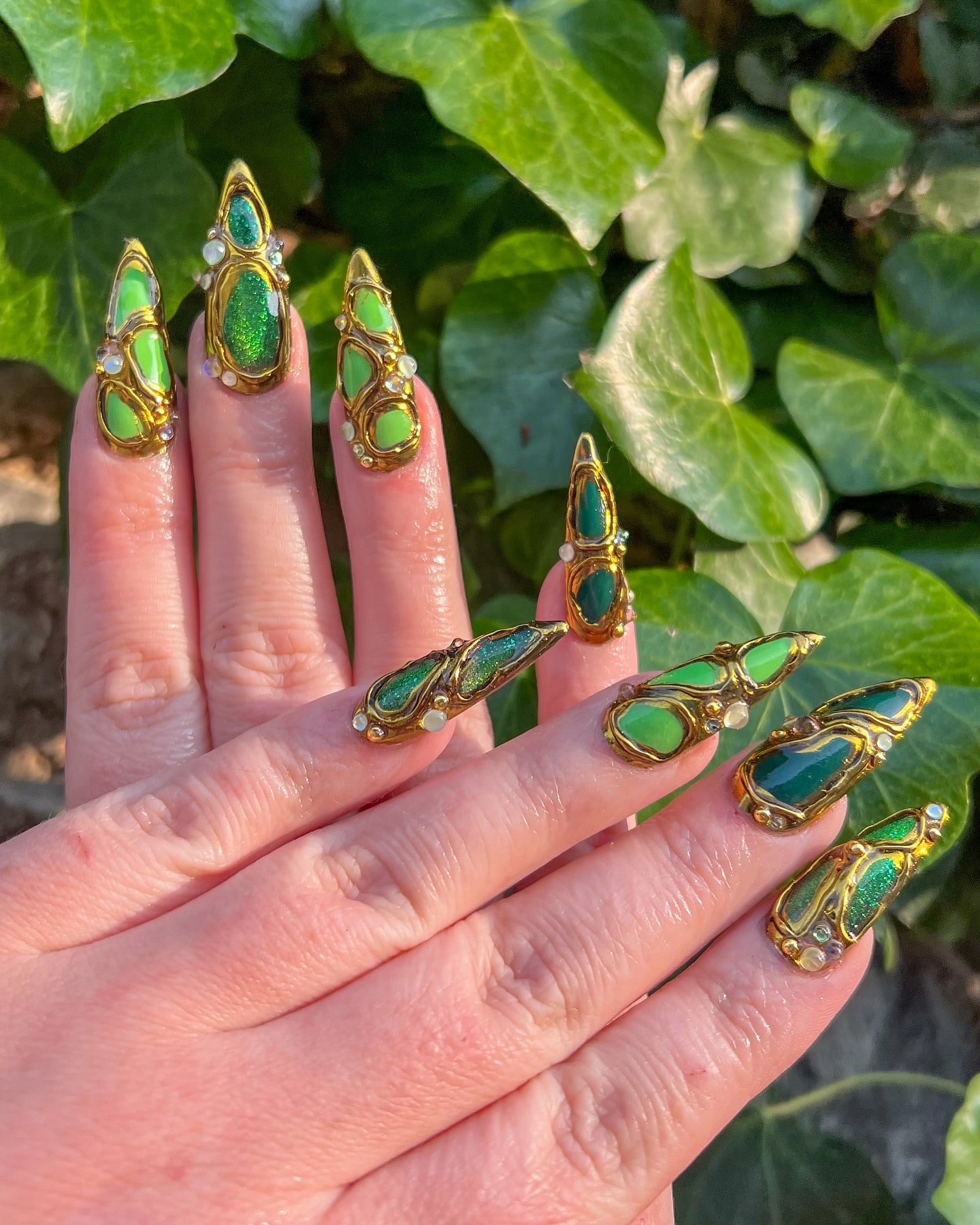 7. Emerald Treasure - insane nail ideas