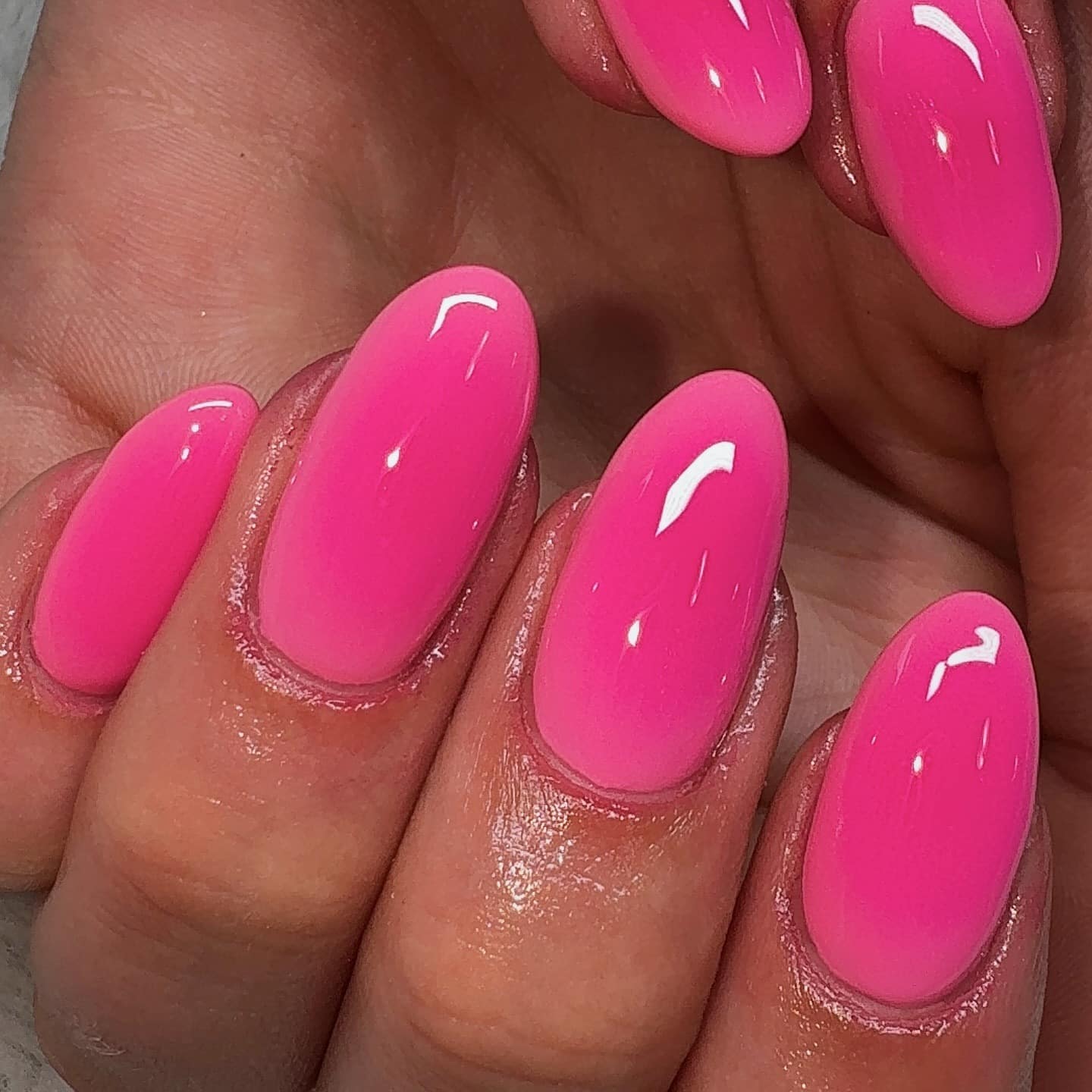 13. Gradient Neon Pink Ovals - neon pink nail ideas