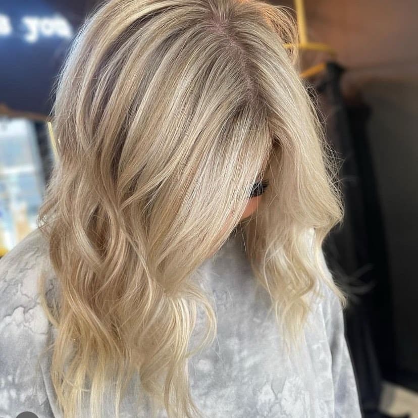 10. Creamy Beige Layers - Spring Hair Color