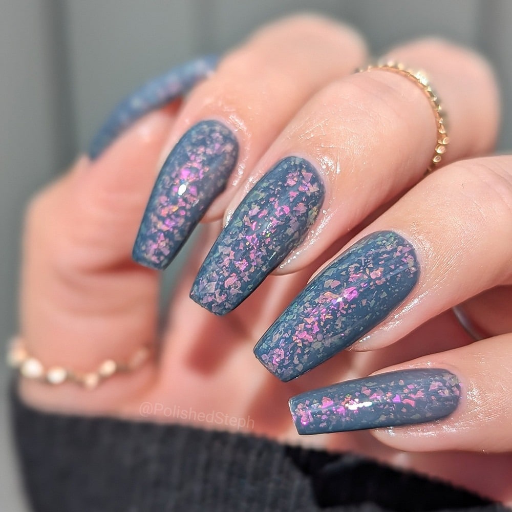 15. Smoky Grey with Pink Flakes - pink and grey nail ideas