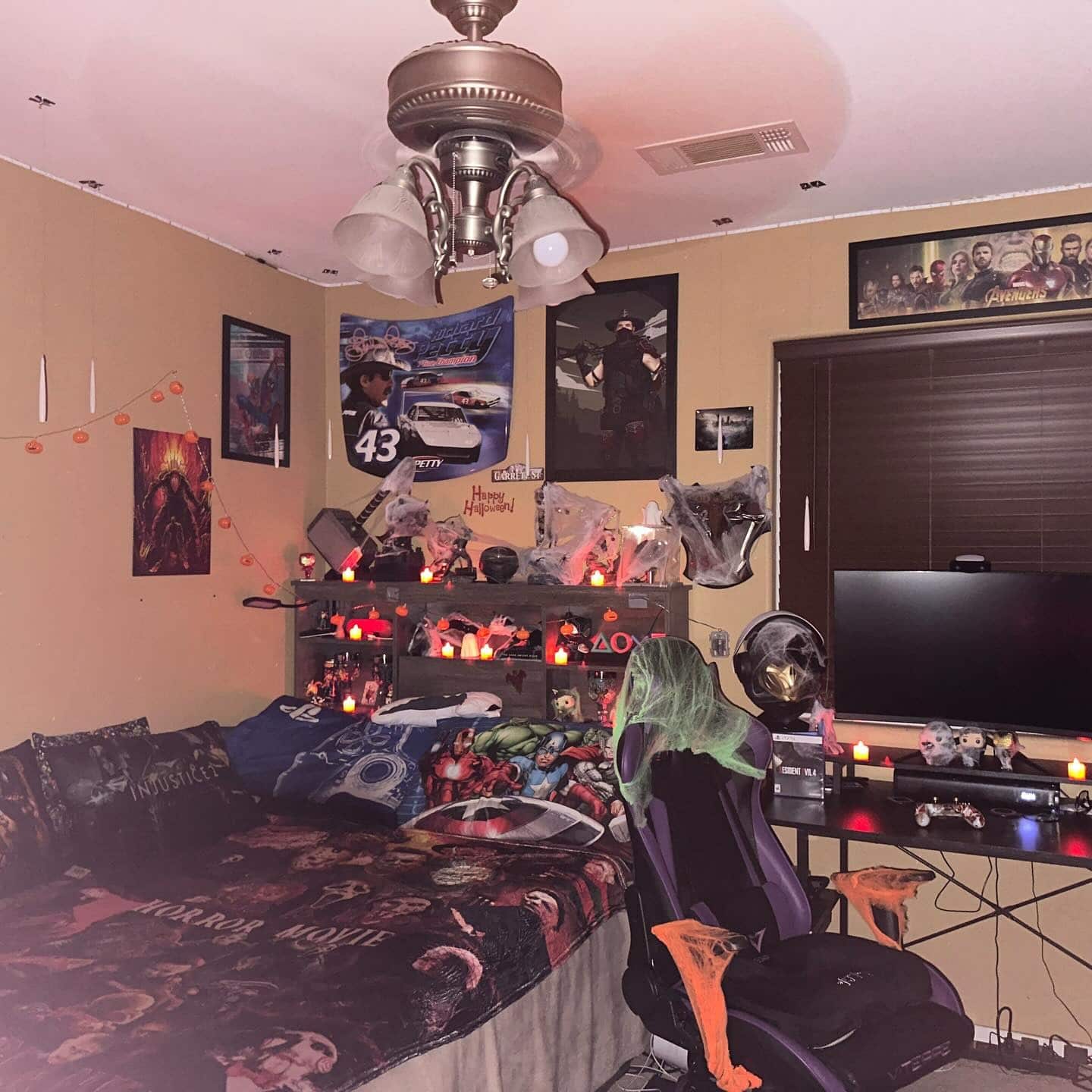 17. Halloween-Inspired Gamer’s Retreat - gaming bedroom ideas