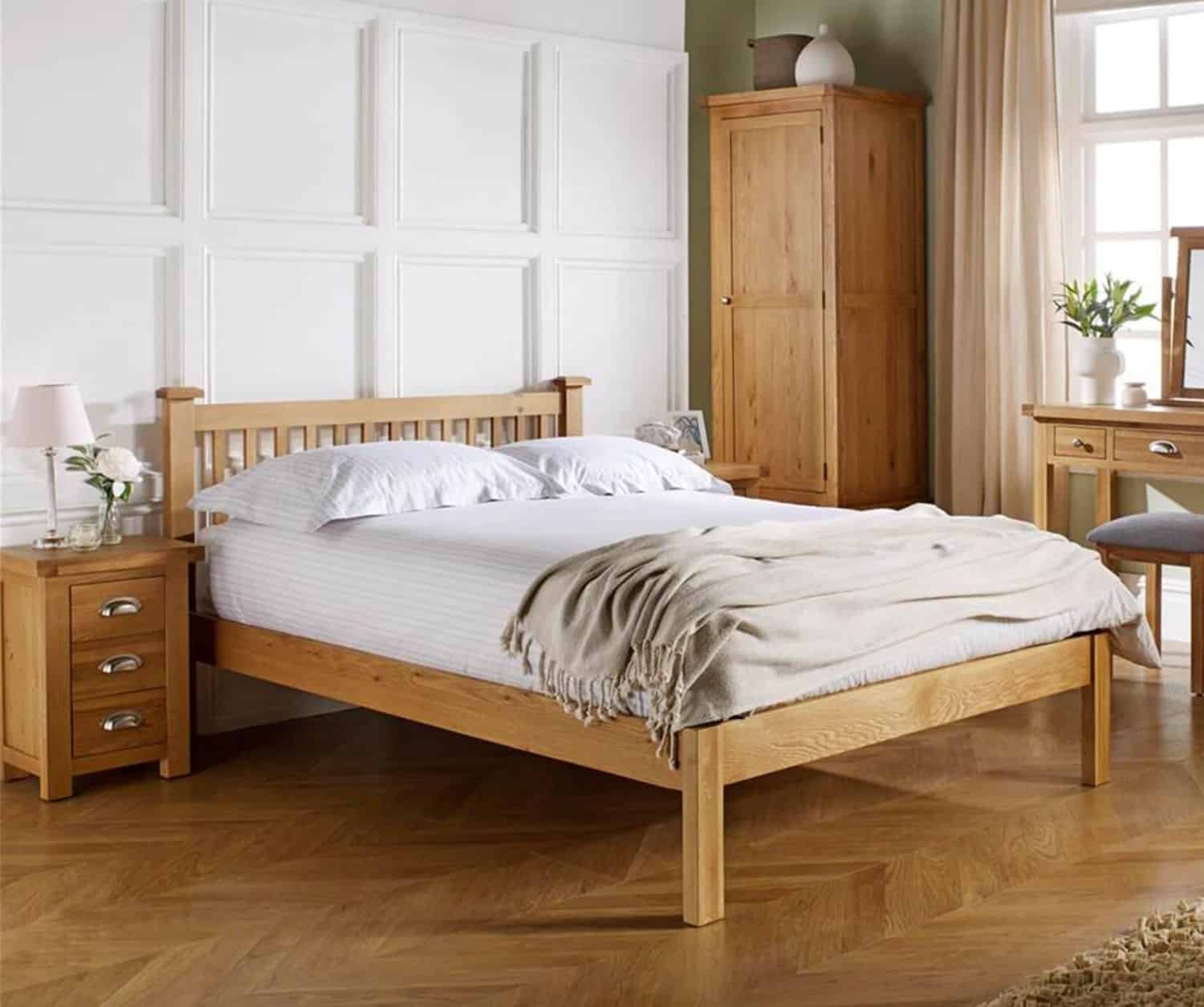9. Traditional Oak with Timeless Appeal - oak bedroom ideas