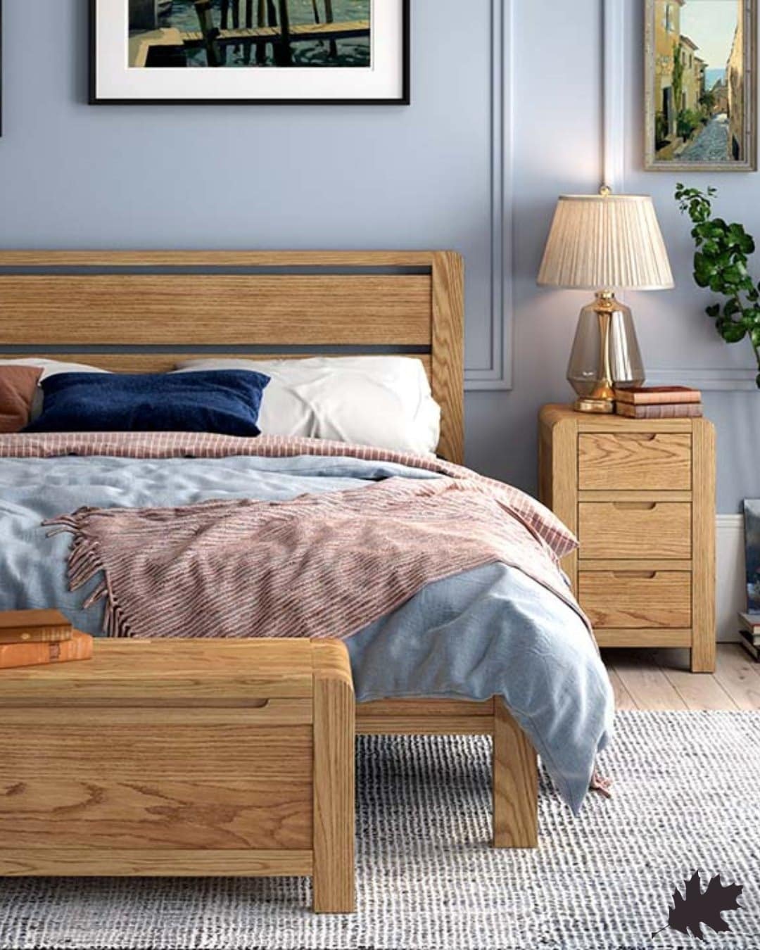 21. Oak and Blue Harmony - oak bedroom ideas