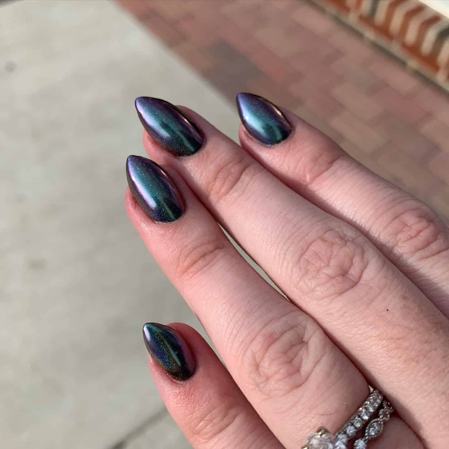 16. Oil-Slick Chrome Shine - shiny nail ideas