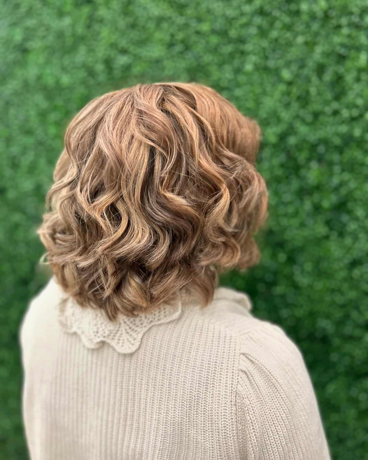 11. Short Curled Milk Tea Caramel - Milk Tea Hair Color
