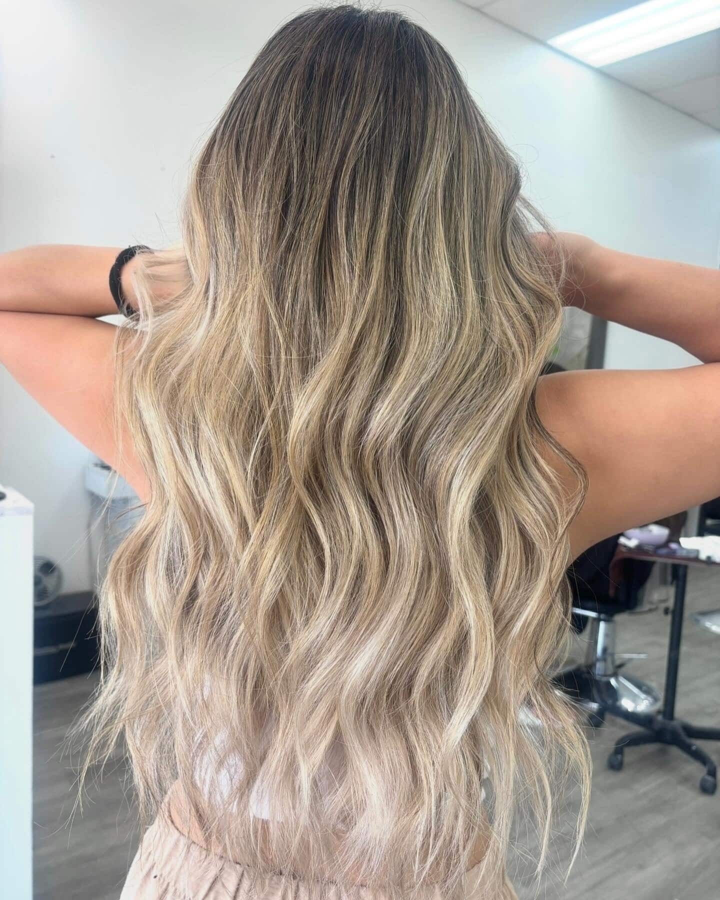 15. Sunlit Beige Milk Tea Ombre - Milk Tea Hair Color