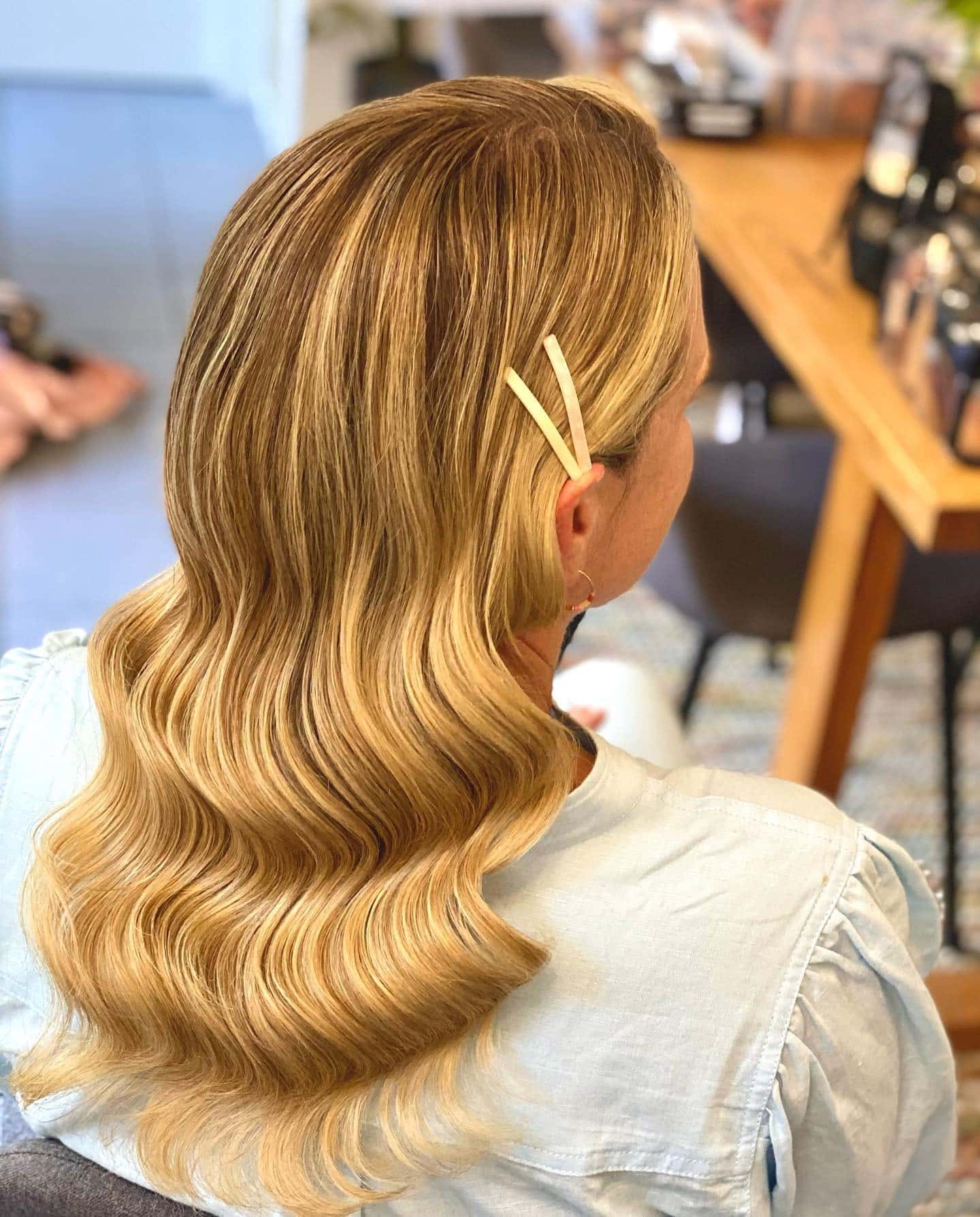 7. Classic Hollywood Waves in Buttery Blonde - Wavy Hairstyles