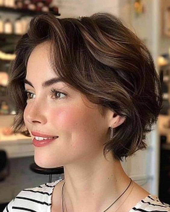15. Textured Brunette Bob with Waves - Wavy Hairstyles