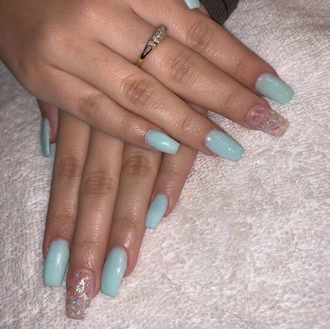 5. Tiffany Blue with Glitter Accent Nails - tiffany blue nail ideas