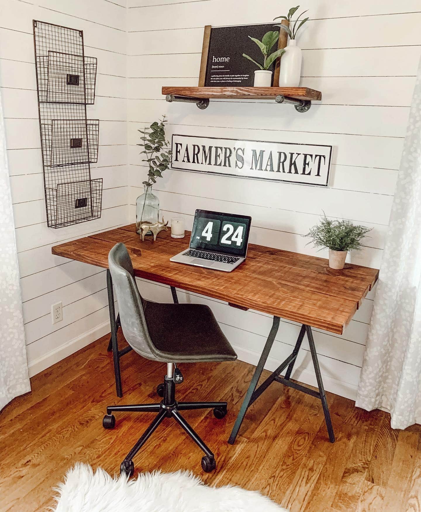 5. Farmhouse Rustic Simplicity in Whites and Woods - rustic office ideas