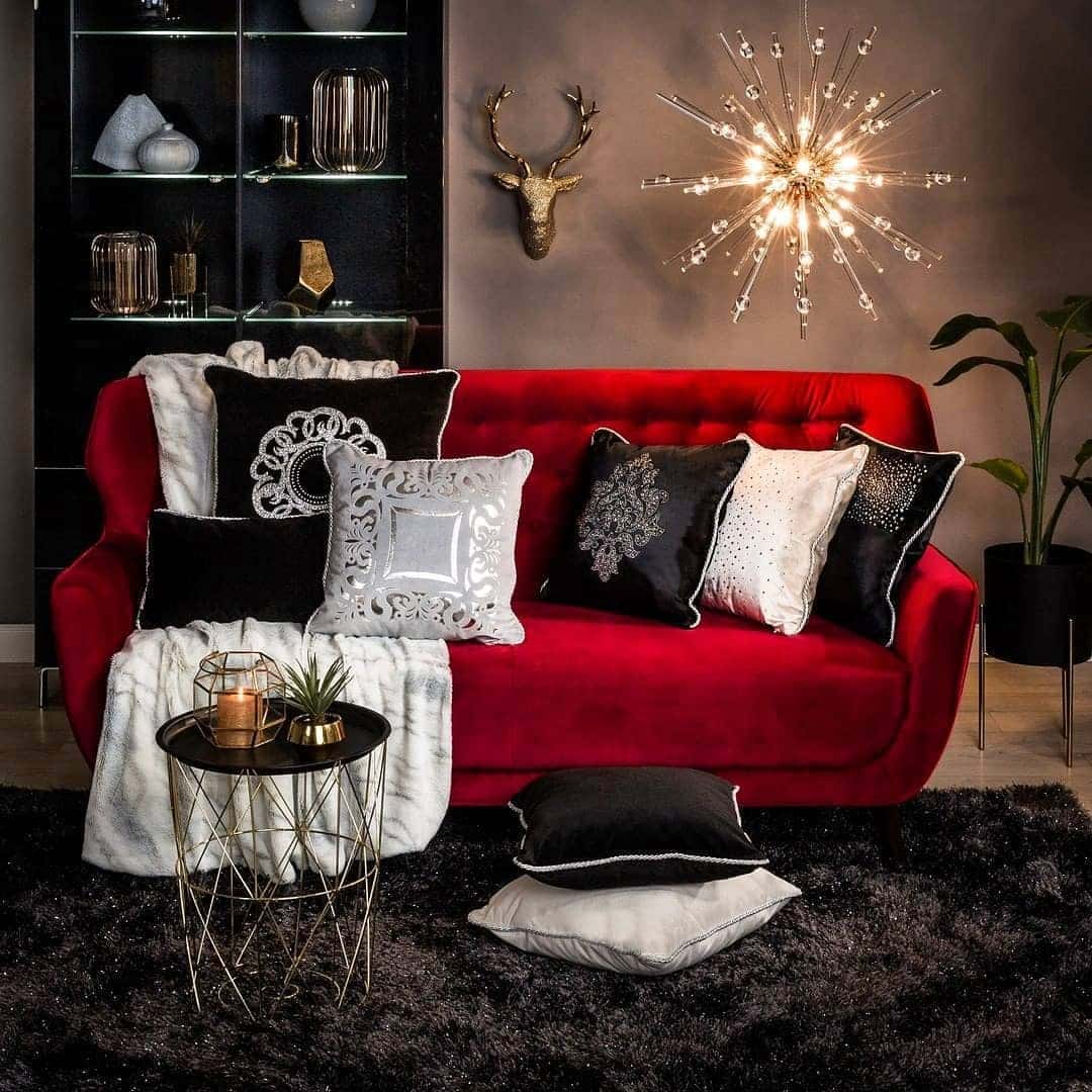 9. Elegant Contrast - red and black living room ideas