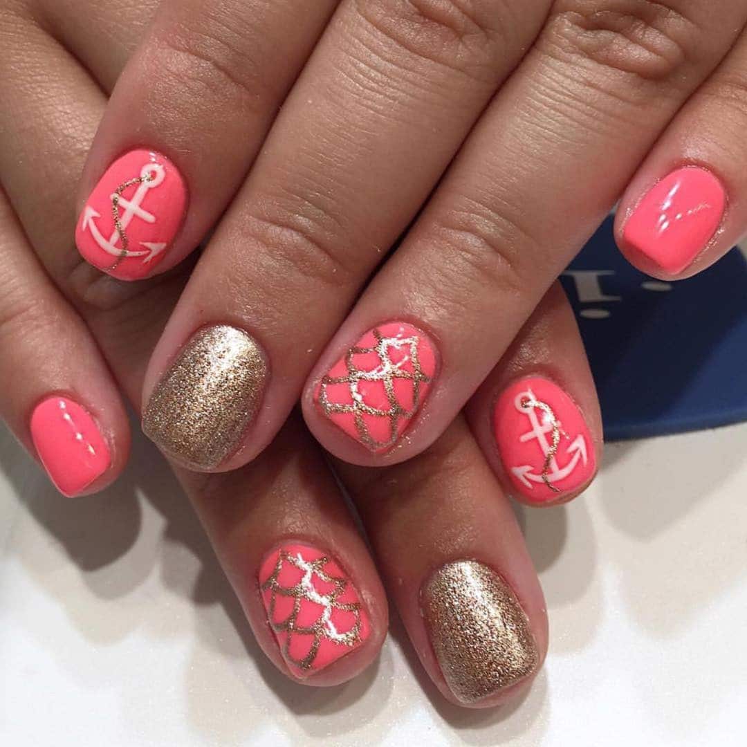 7. Coral Anchors with Golden Netting - anchor nail ideas