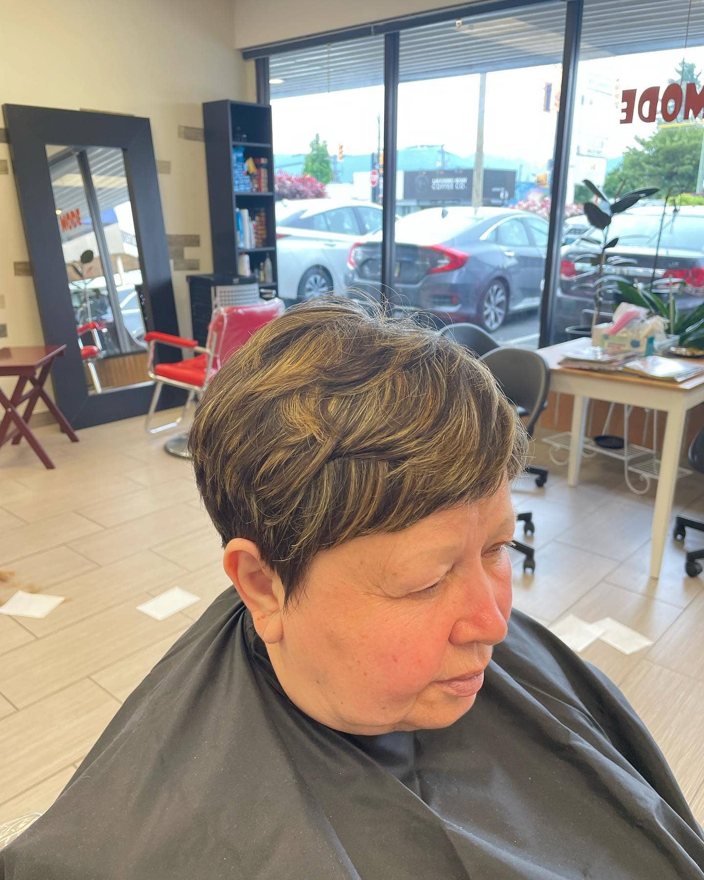 16. Deep Brown Pixie with Subtle Highlights - Pixie Haircuts With Bangs