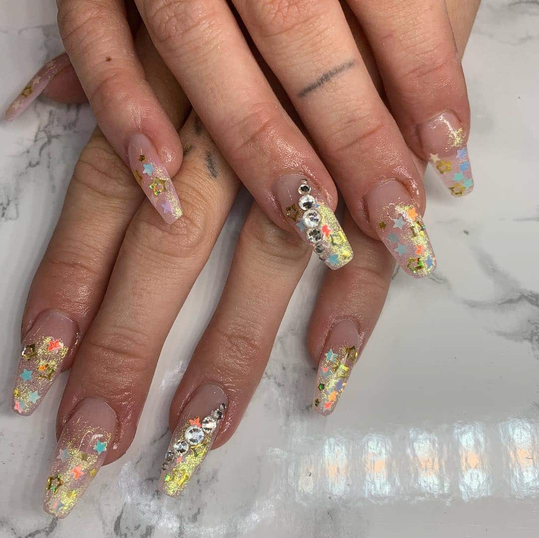 14. Glitter Star Coffin Nails - beautiful coffin nail ideas