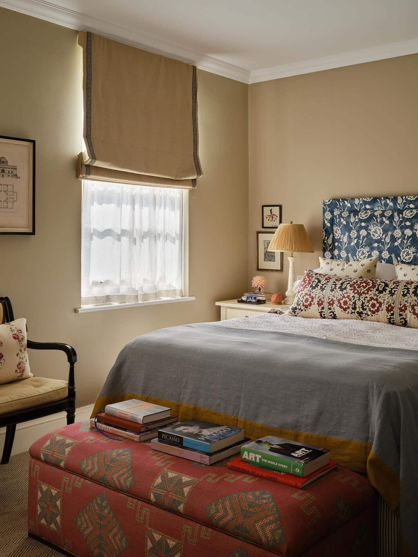 9. Patterned Layers in Beige and Blue - grey and blue bedroom ideas