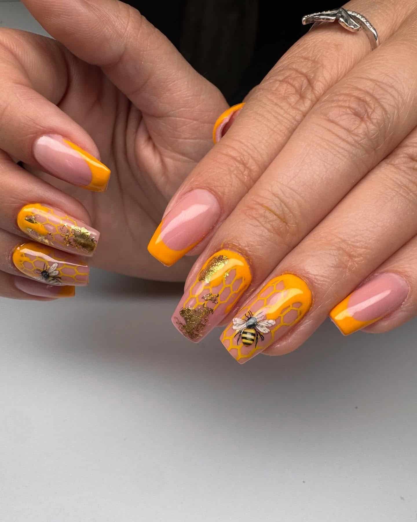 6. Honeycomb and Gold Foil Bee Nails - bee nail ideas