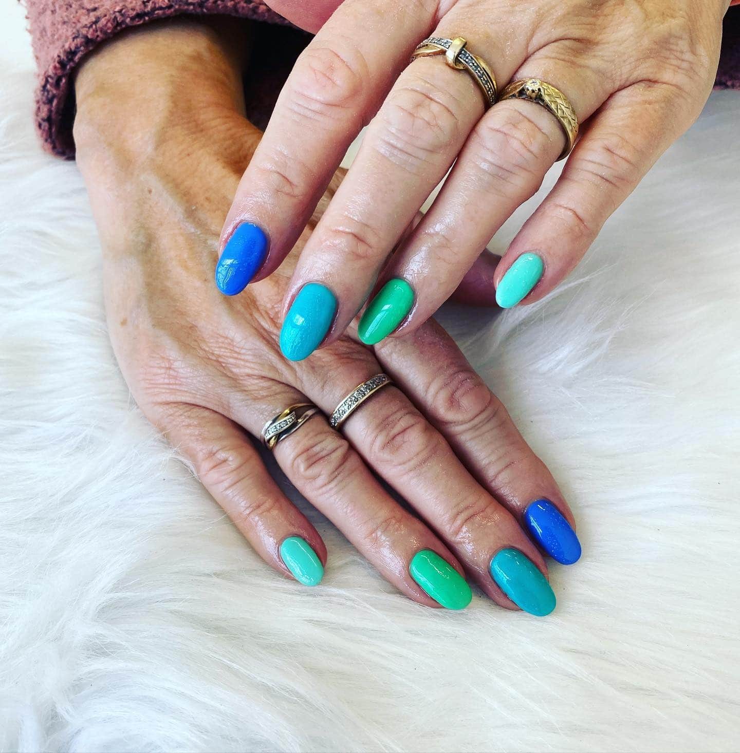 11. Gradient Mix Oval Nails - blue and green nail ideas