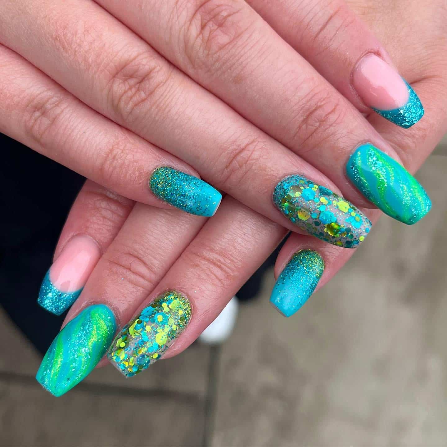 15. Glitter Splash Aqua Nails - blue and green nail ideas