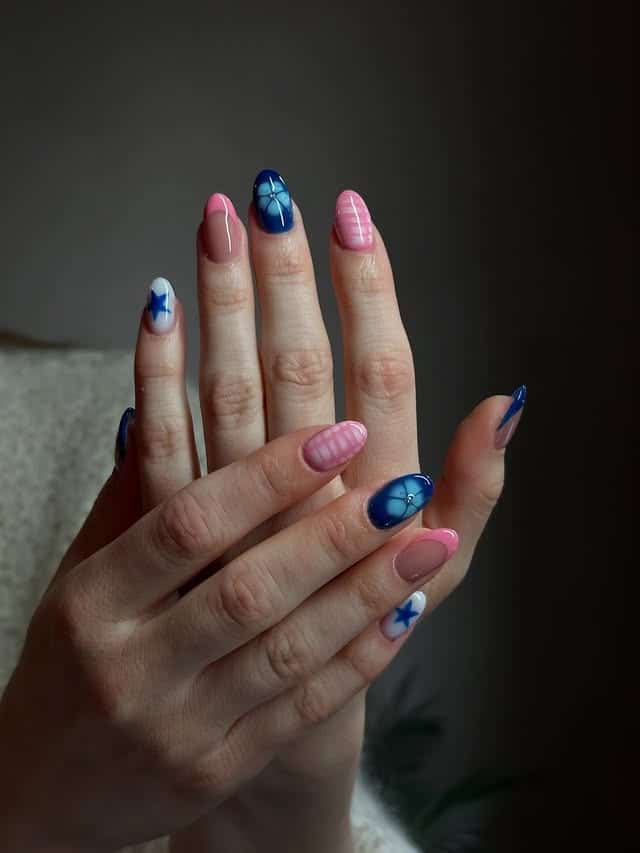 12. Artistic Blue and Pink Mix - blue and pink nail ideas