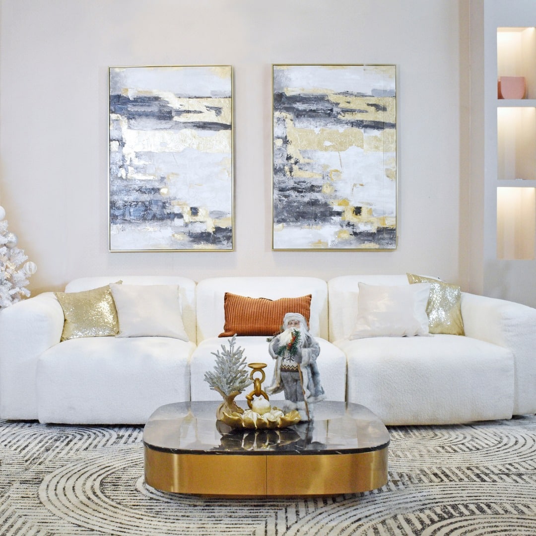 17. Artistic Glam with White and Gold Highlights - white and gold living room ideas