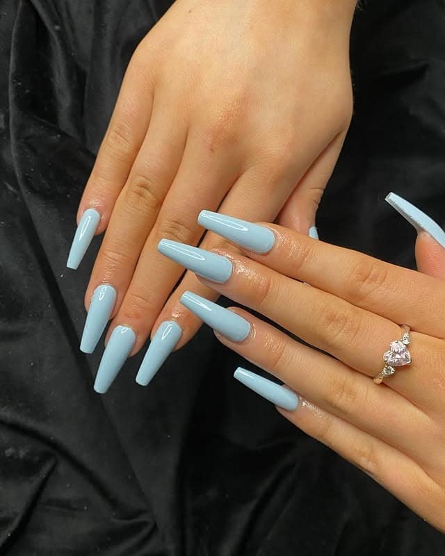 20. Dusty Sky Gloss Coffin Nails - blue coffin nail ideas