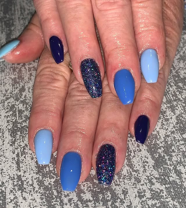 19. Multi-Blue Gradient with Glitter Accent - blue glitter nail ideas