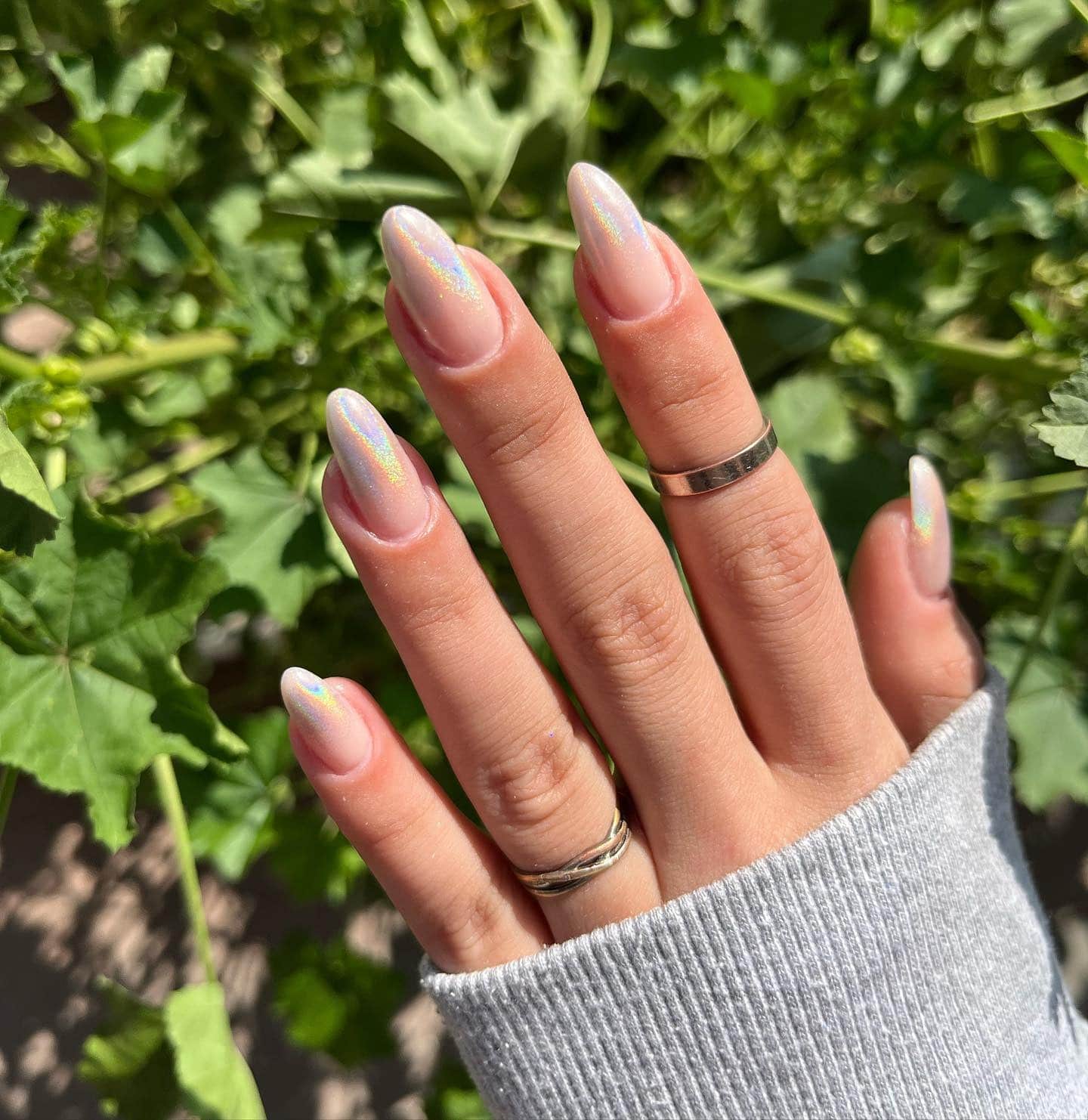 12. Opal Glow Almond Nails - boho nail ideas