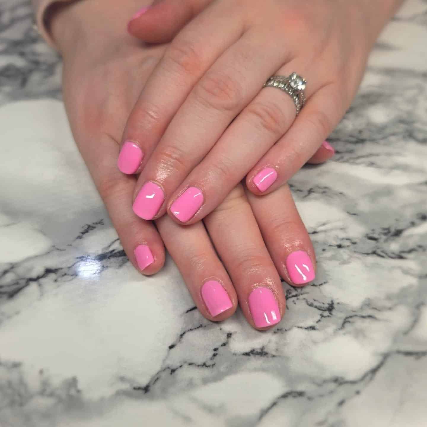 9. Bubblegum Pink Manicure - bright pink nail ideas