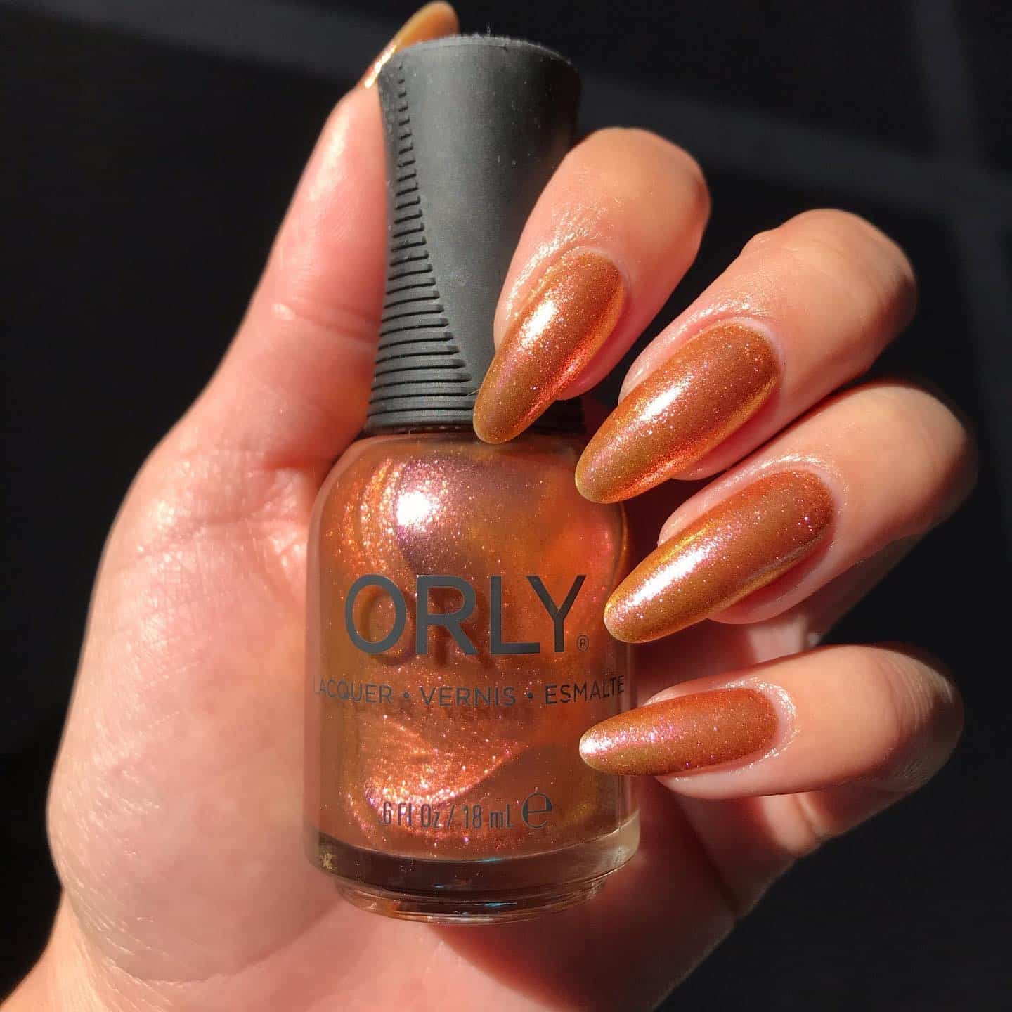 16. Shimmering Copper Glow - copper color nail ideas