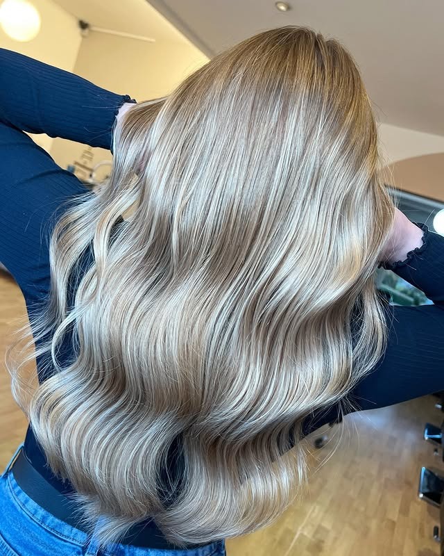 1. Soft Waves with Sandy Ash Blonde - Light Ash Blonde Hair Color