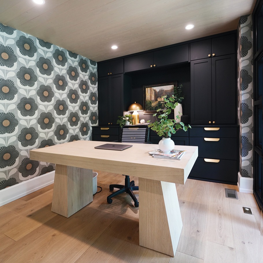11. Retro Bloom in Black and Oak - wallpaper ideas for office