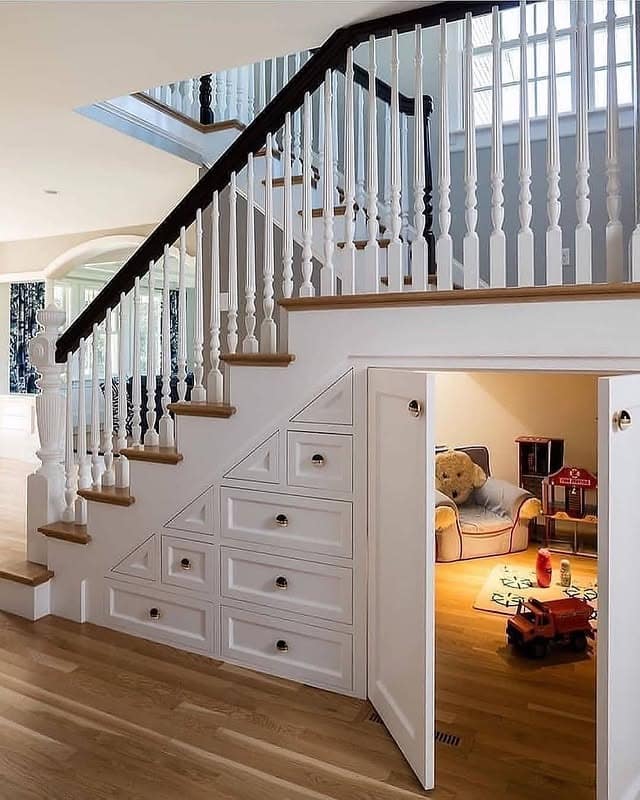 22. Under-Stair Dog Den with Classic White Woodwork - dog bedroom ideas