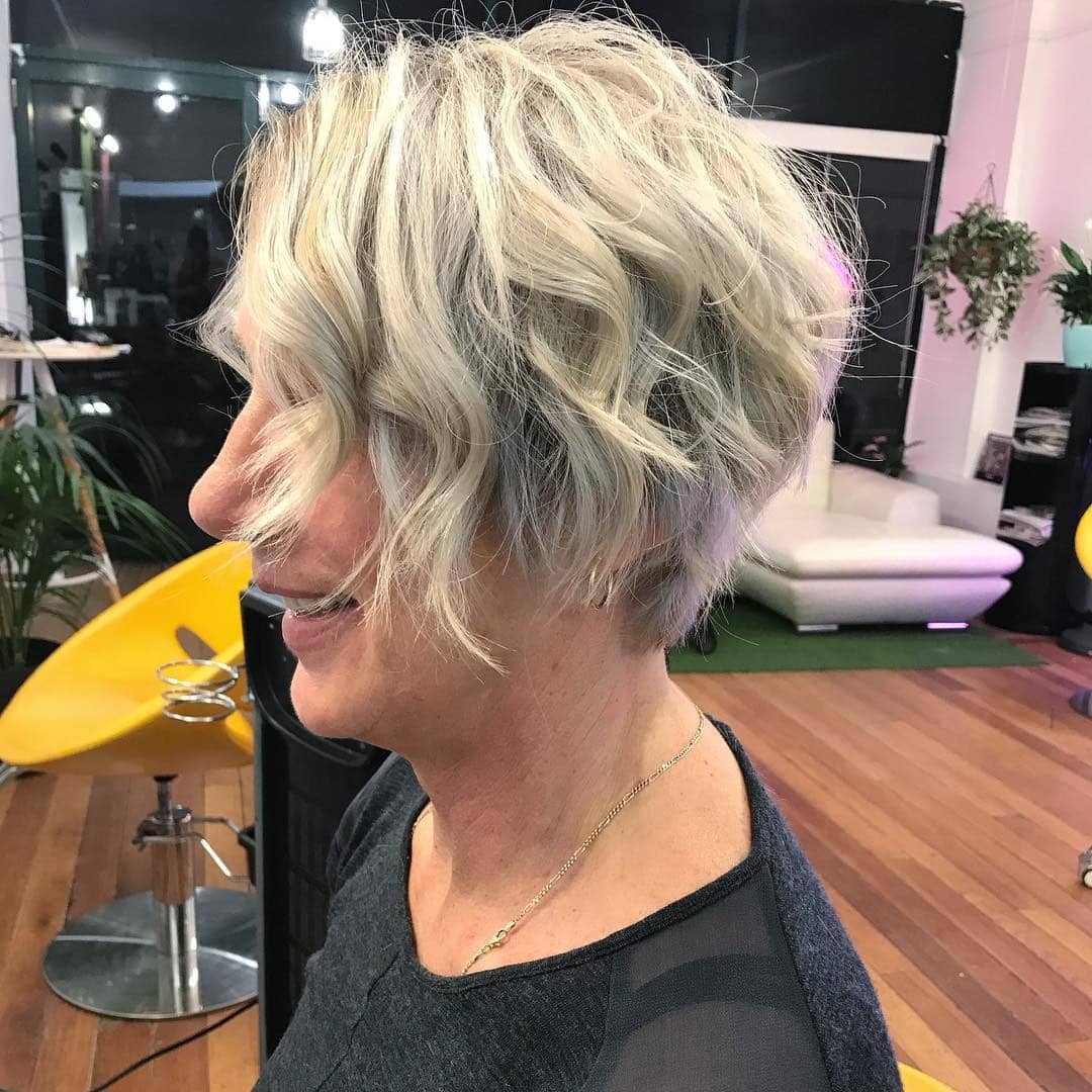3. Wavy Platinum Crop Bob - Short Choppy Hair