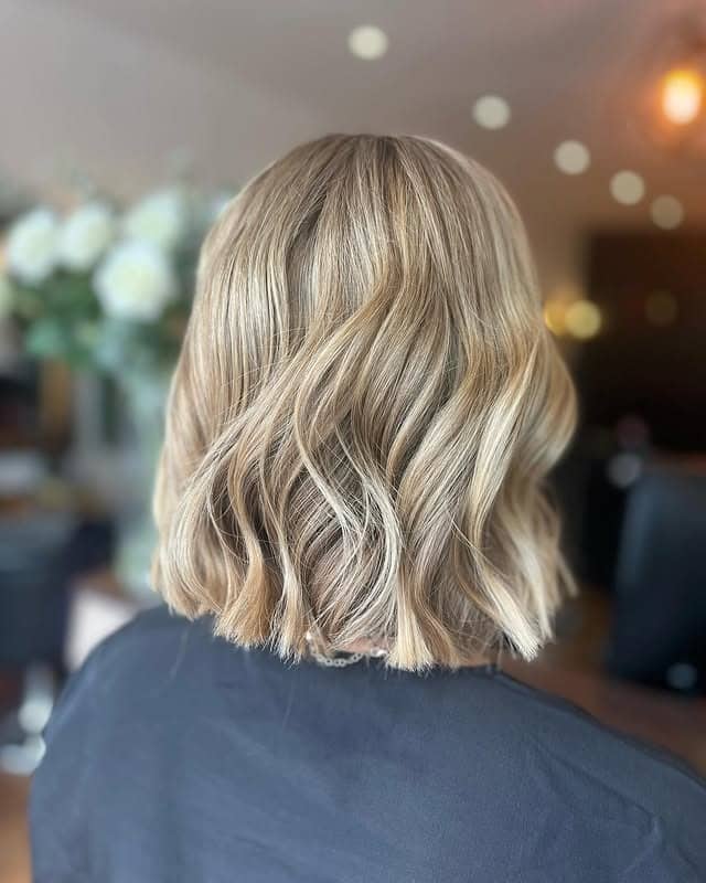 5. Dimensional Sand Blonde Bob - Short Choppy Hair