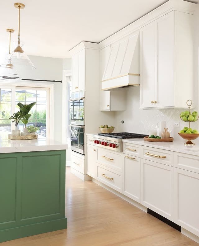 5. Emerald and Ivory Harmony - kitchen color ideas