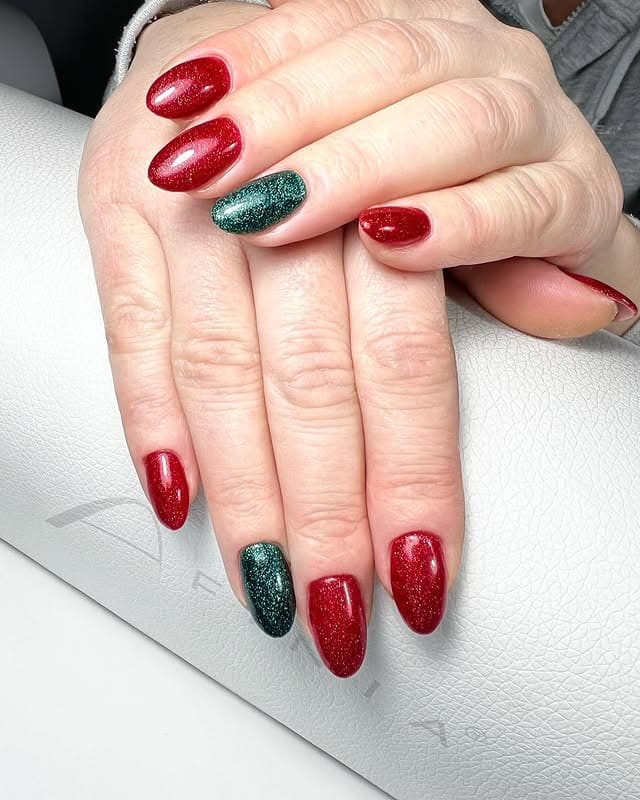 11. Ruby Sparkle and Emerald Accent Nails - green and red nail ideas