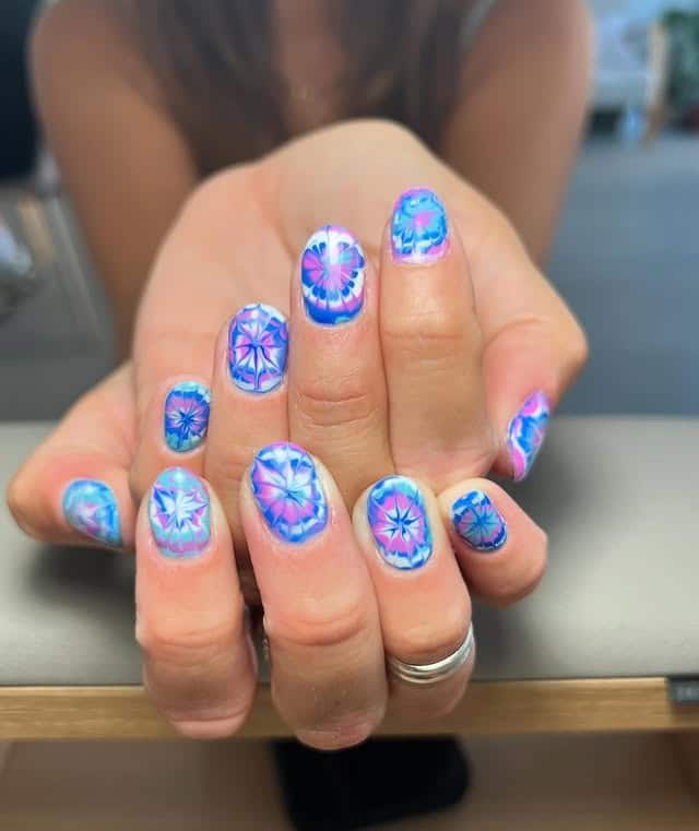 11. Electric Mandala Nails - hippie nail ideas