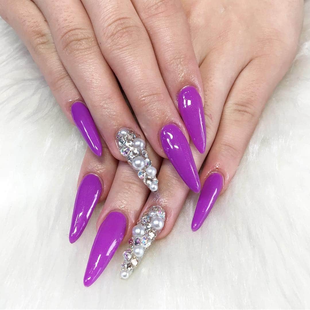 10. Violet Pearl Majesty - kawaii nail ideas