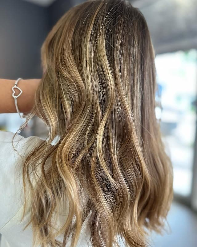 17. Honey Beige Balayage - Balayage Hair Colors