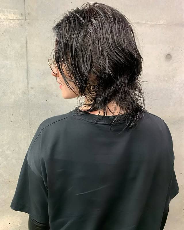 2. Wet-Look Layered Wolf Shag - Short Shag Haircuts