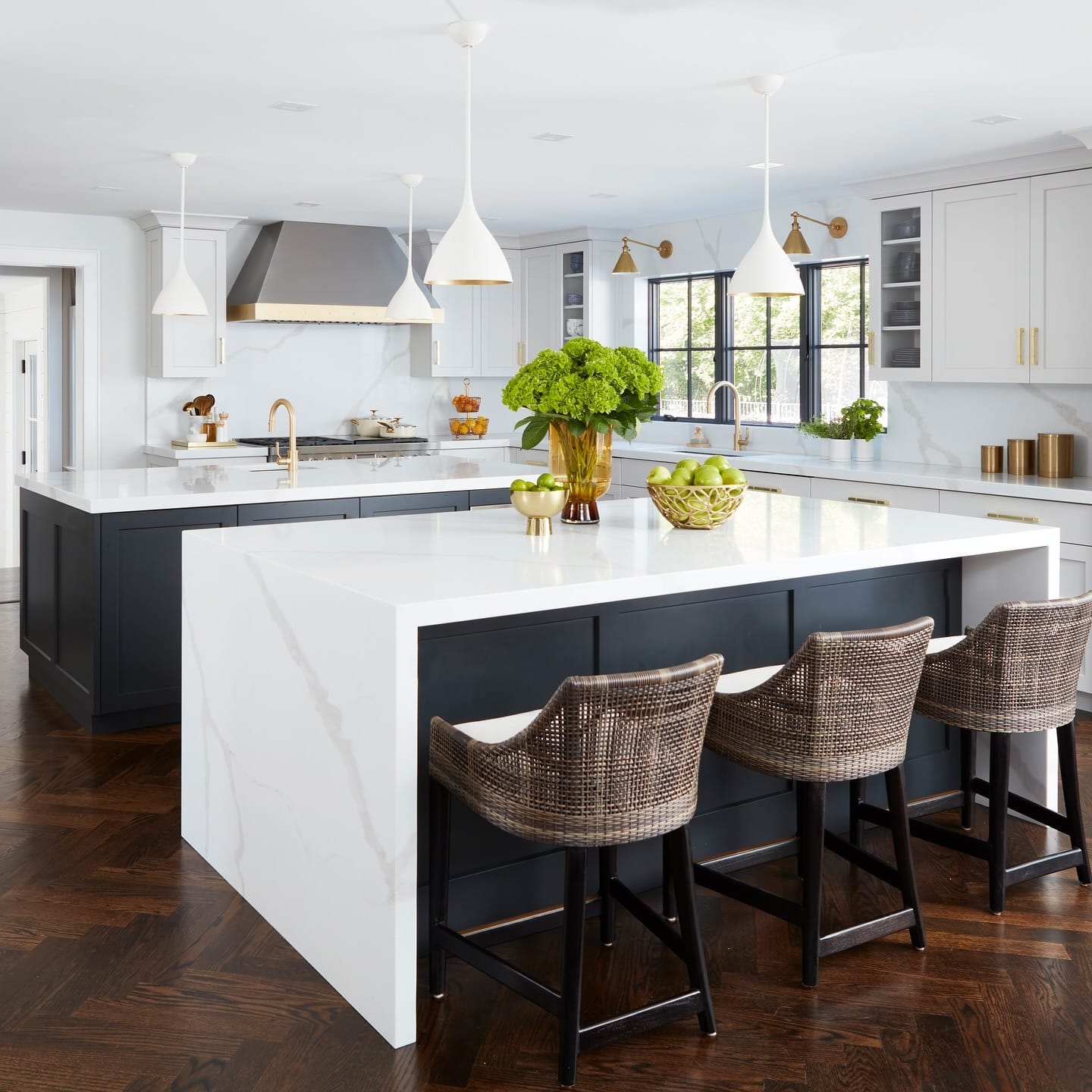 1. Modern Elegance in Monochrome - backsplash ideas for white kitchen