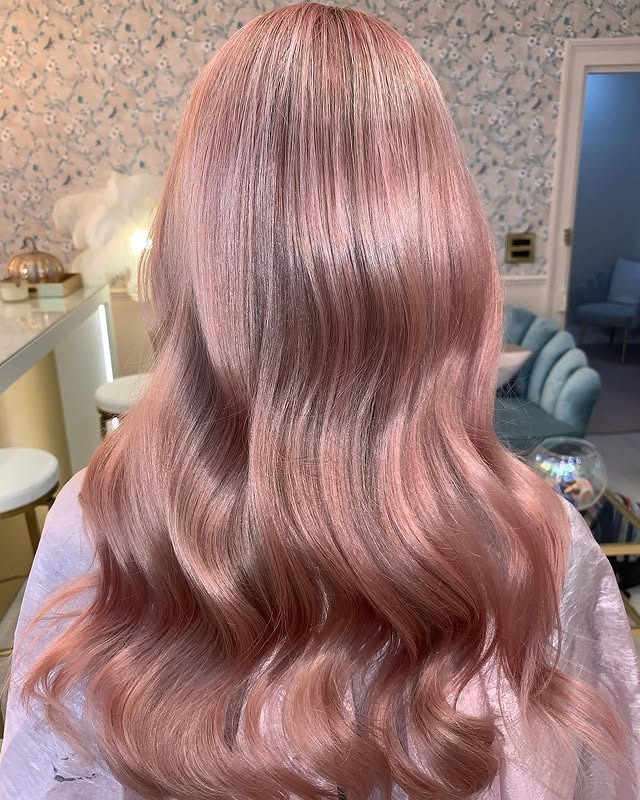 3. Glossy Metallic Rose Gold Finish - Rose Gold Hair Color