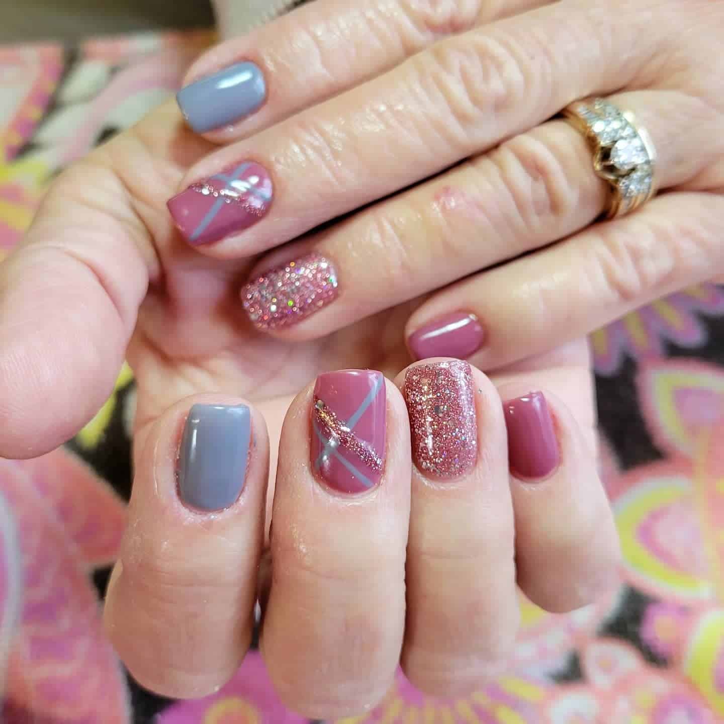13. Rose Glitter and Gray Geometry - pink and gray nail ideas