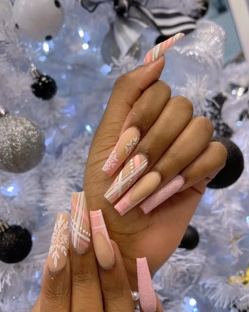 13. Plaid Pink Christmas Nails - pink christmas nail ideas