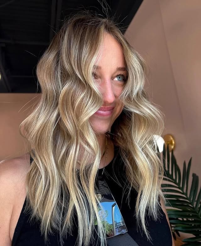 8. Sunlit Sand Blonde Waves - Summer Hair Color