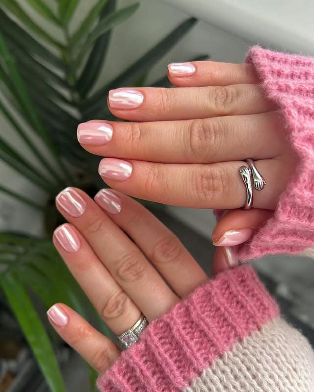 20. Baby Pink Chrome Simplicity - pink chrome nail ideas