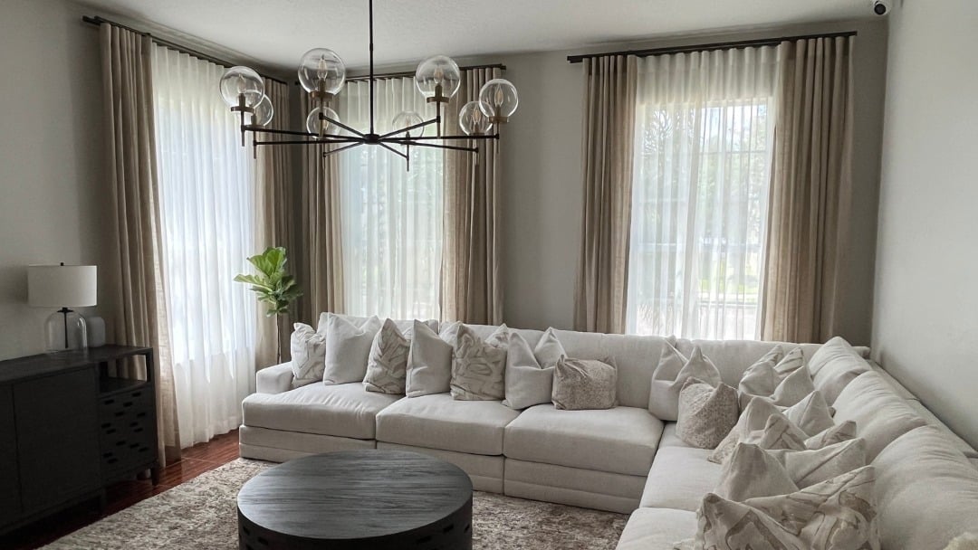 11. Elegant Neutrals with Modern Edge - modern farmhouse living room ideas