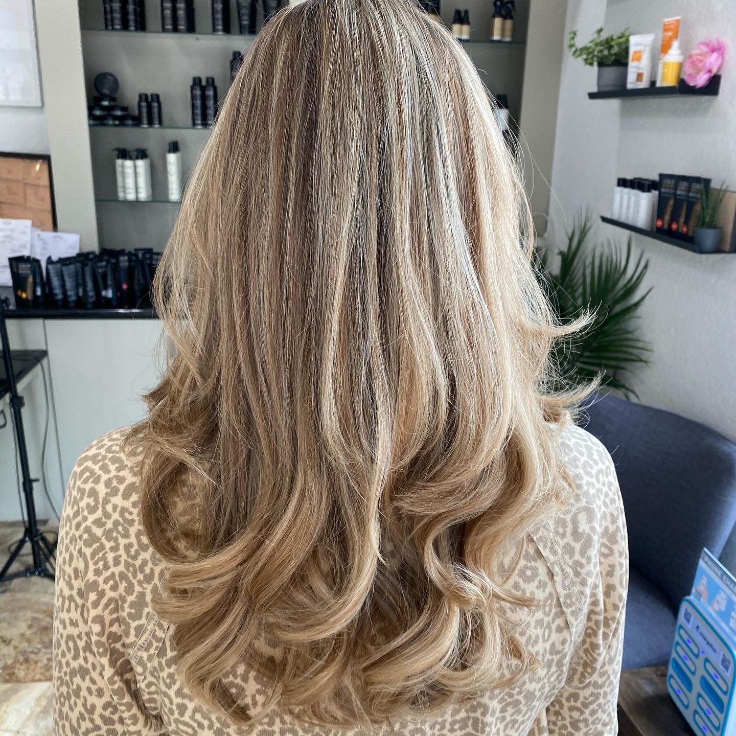 16. Beige Caramel Flow - Long Hairstyles for Women