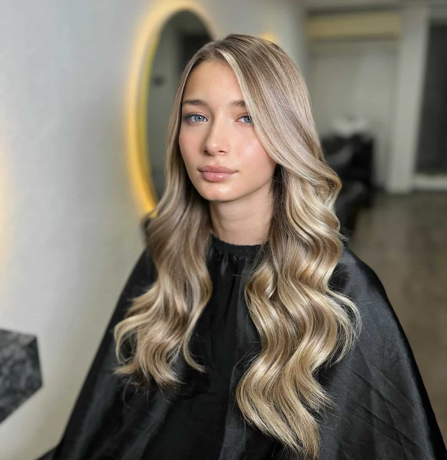 1. Soft Honey Blonde Waves with Natural Dimension - Honey Blonde Hair with Highlights